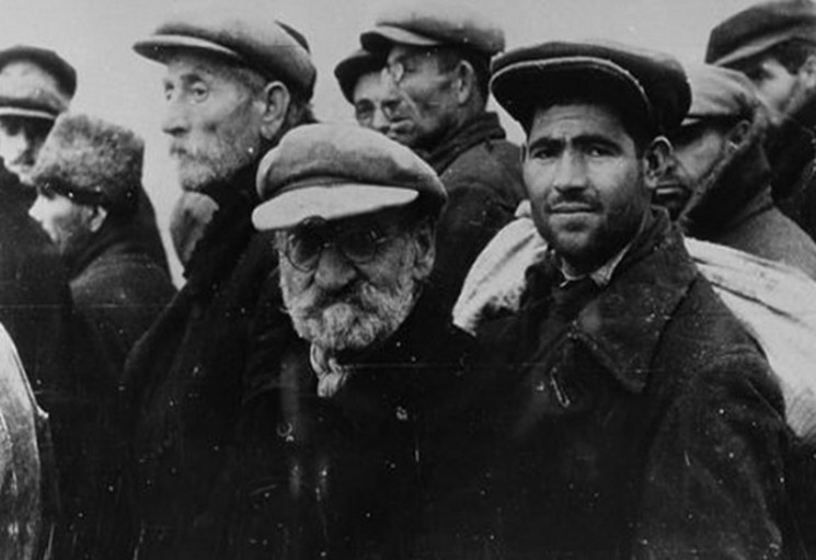 "Засунь их в катакомбы, топи в Черном мо…