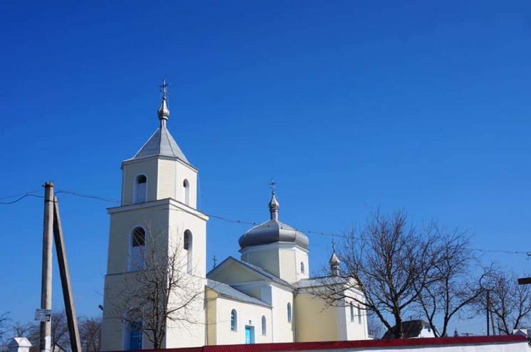 Судова тяганина за храм ПЦУ в Ставниці д…