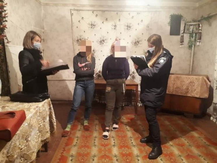 На Київщині поліція вистежила через соцм…