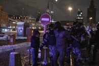 В Москві на протестах поліція затримала…