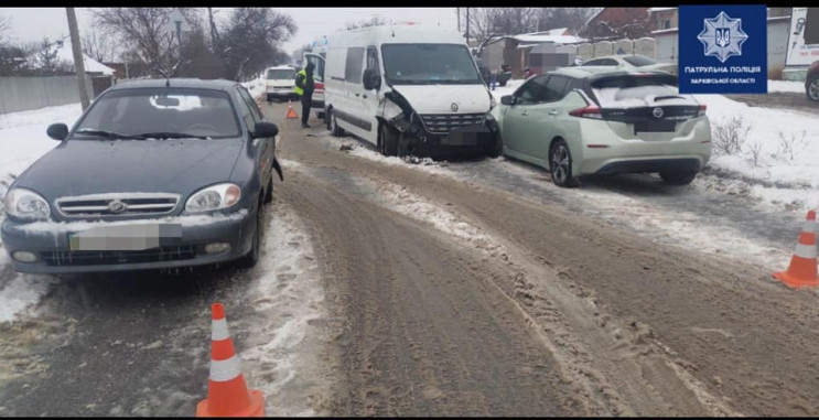 В Харькове невнимательный водитель разби…