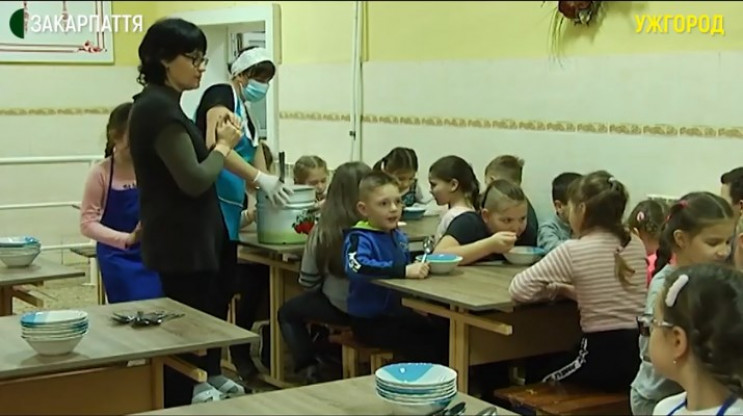 Ужгородські школярі харчуються за новим…