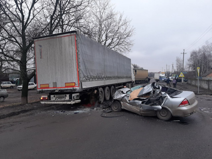 Смертельна ДТП у Печенігах: Поліція опри…