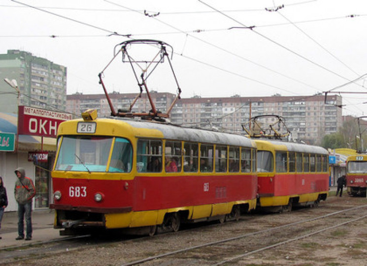 В Харькове ограничат движение по одному…