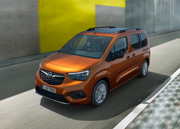 Новий Opel Combo-e Life: "щоденні герої"…