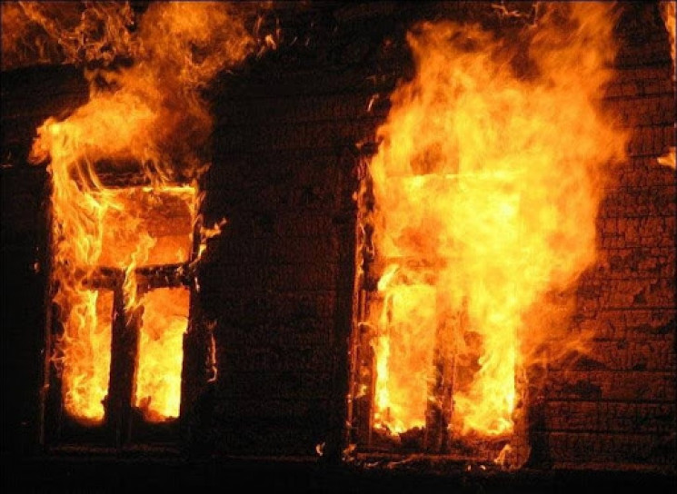 На Харківщині внаслідок пожеж загинули 2…