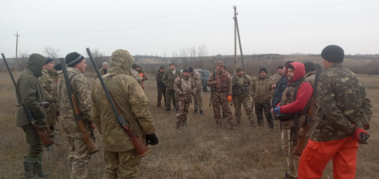 В Запорожской области охотники расстреля…