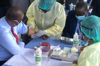 В Зимбабве стартовала вакцинация от коро…