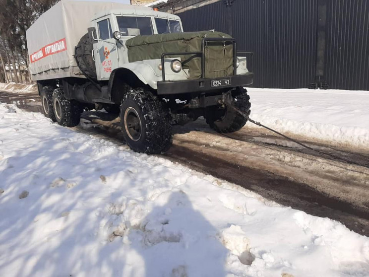 У Рівному цистерна з пальним заблокувала…