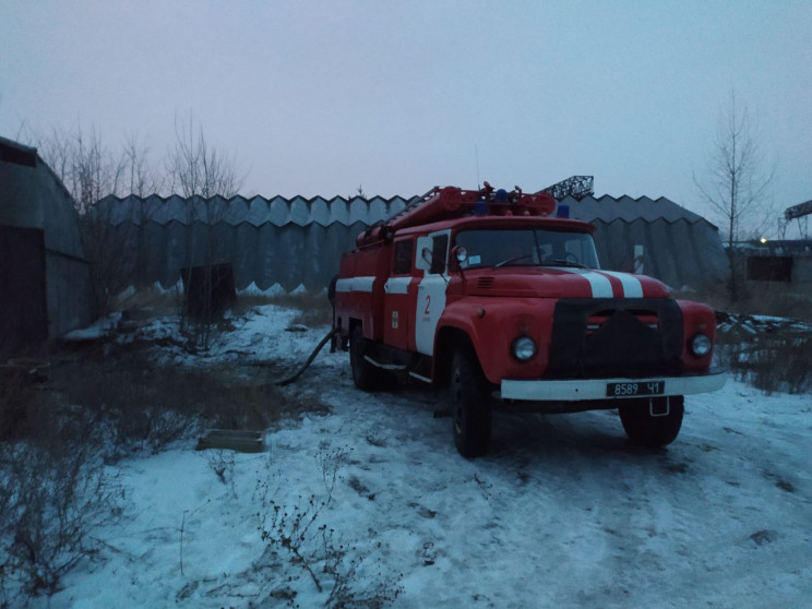 В Харькове потушили пожар на заводе тран…