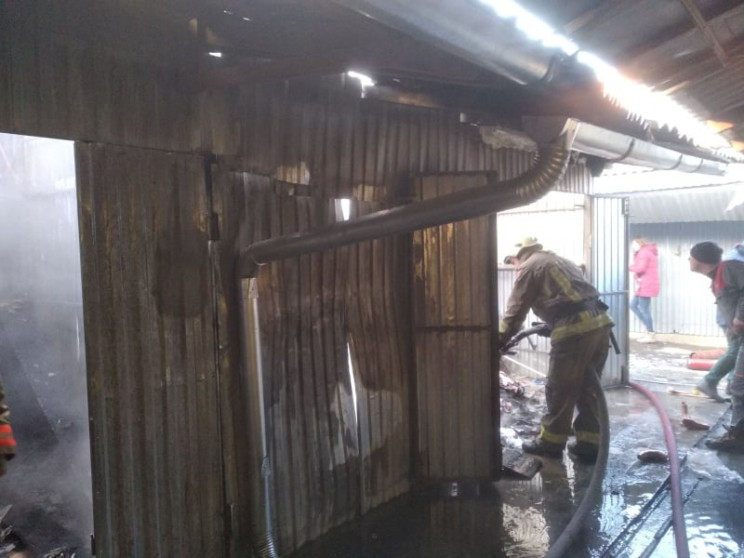 У Виноградові на ринку сталася пожежа…