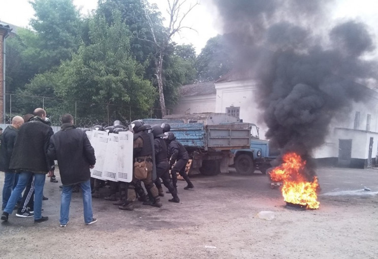 Як в Хмельницькому СІЗО готуються заколо…