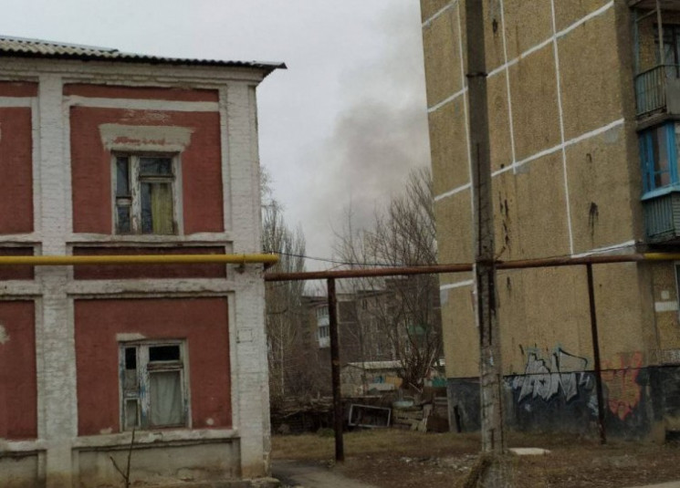 В сети сообщают о мощных боях под Донецк…