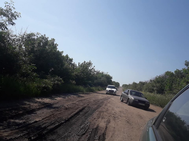 На Дніпропетровщині зникла дорога між дв…