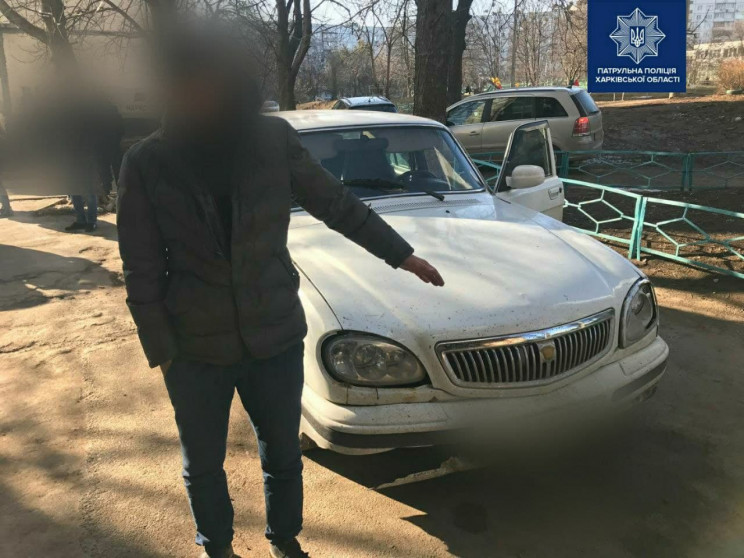 В Харькове водитель под наркотиками бежа…