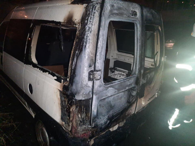 У Львові згоріли два автомобілі (ФОТО)…