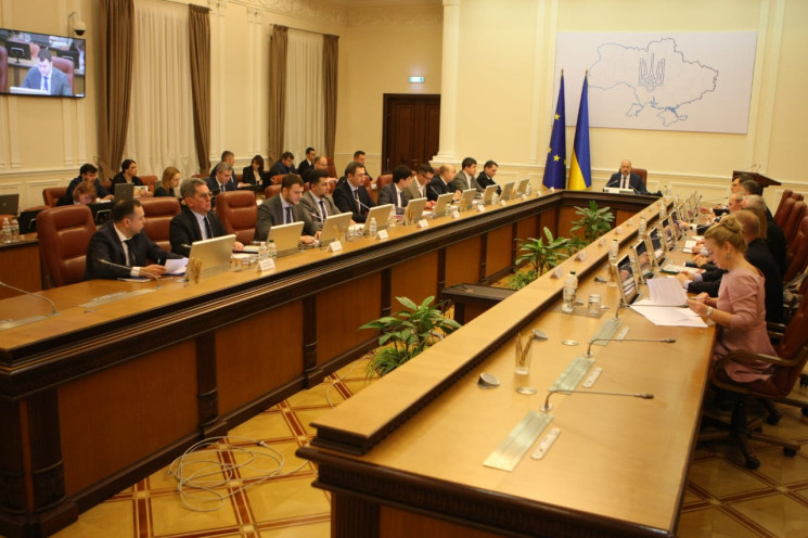 Українські міністри публічно зроблять ще…