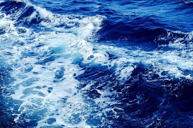 У Чорному морі затонуло судно з українця…