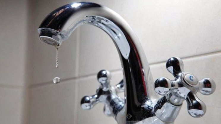 Отключение воды в Одессе: Жители двух ра…