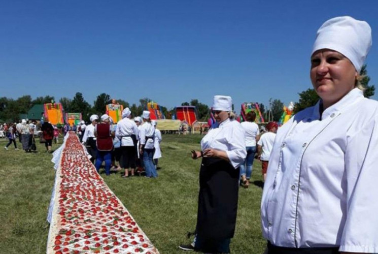 На Сумщині відбудеться суничний фестивал…