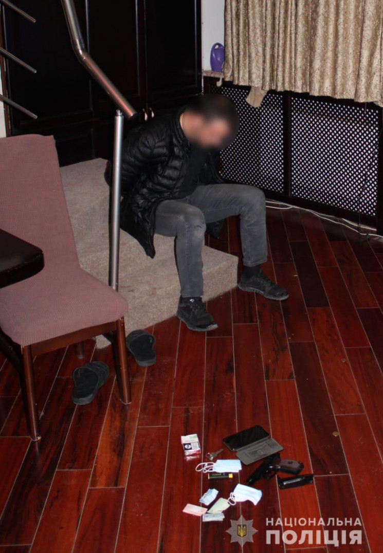 В Одесі здійснили напад на працівницю хо…