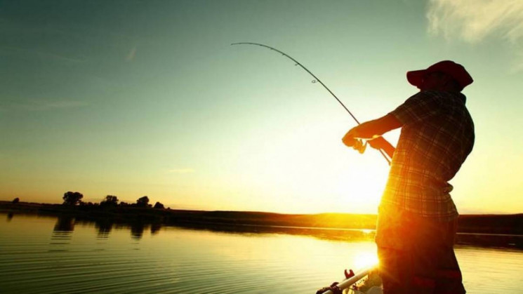 На Прикарпатті заборонили рибалити…