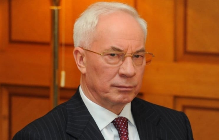 Экс-премьеру Азарову сообщили о подозрен…
