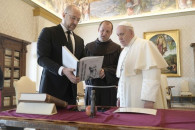 Шмыгаль встретился с Папой Римским Франц…
