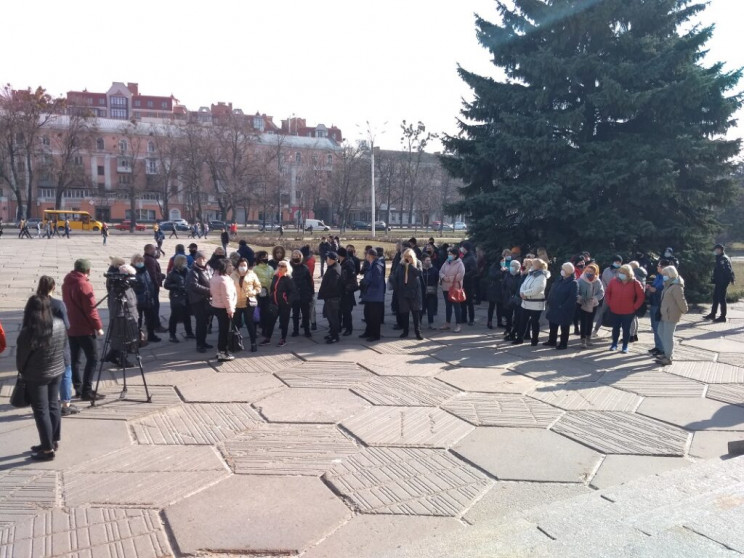 У Полтаві підприємці вийшли на протест п…