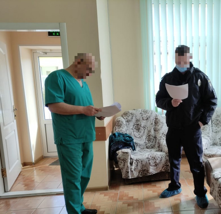 На Харківщині лікаря підозрюють в халатн…