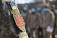 Оккупанты убили военного ВСУ возле Золот…