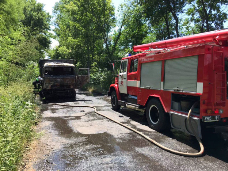 На Дніпропетровщині водій обгорів у пала…