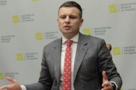 Министр Степанов ведет себя, как персона…