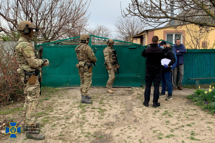 На Херсонщині затримали членів злочинног…