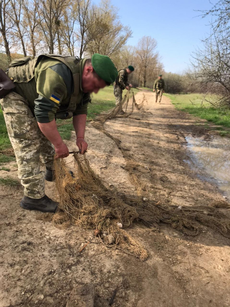 Одеські прикордонники піймали браконьєрі…