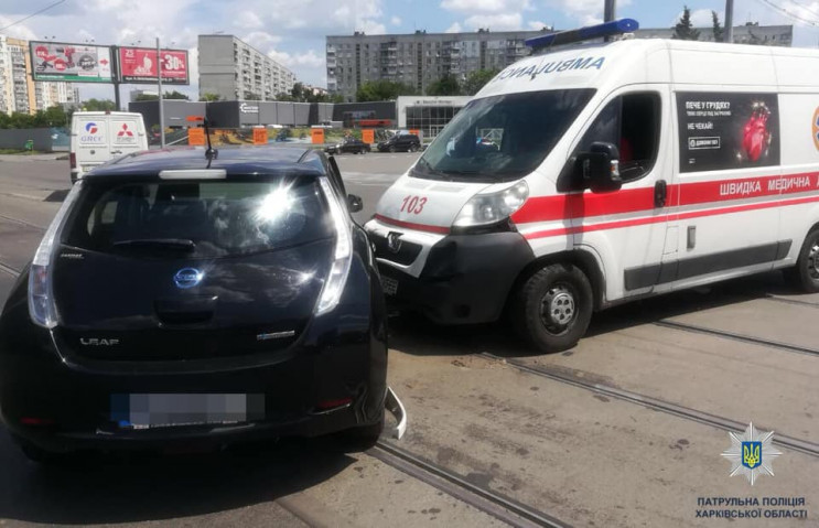У Харкові сталася аварія за участю автом…