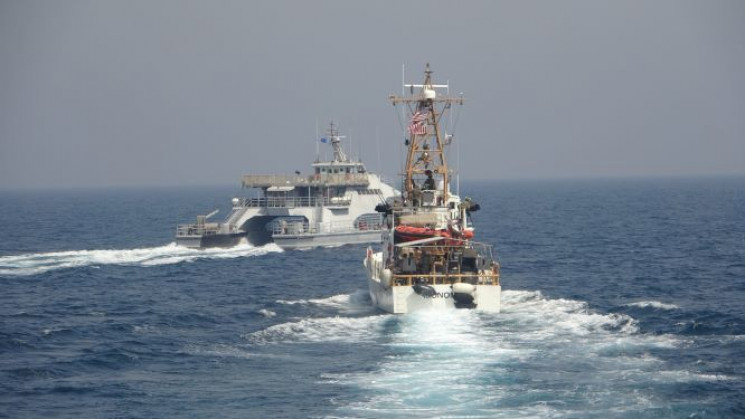 Патрульний корабель ВМС США відкрив вого…