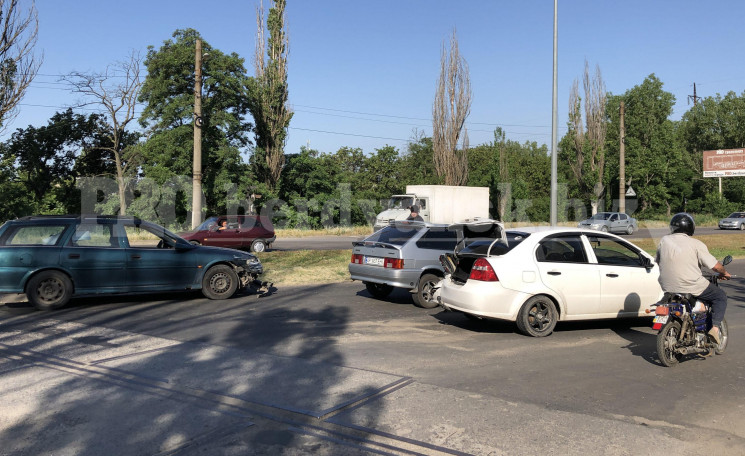 У Бердянську на залізничному переїзді ст…