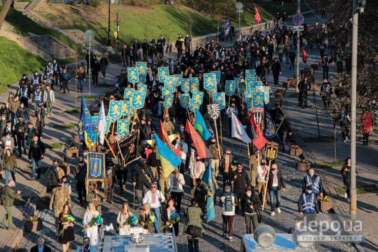 В Киеве прошел марш ко дню создания диви…