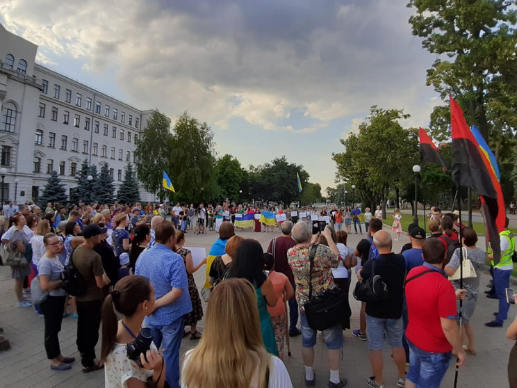 У центрі Дніпра відбувся мітинг проти ка…