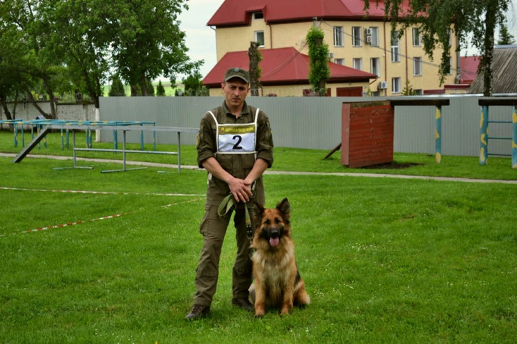 Кінолог з Вінниччини і його чотирилапа п…