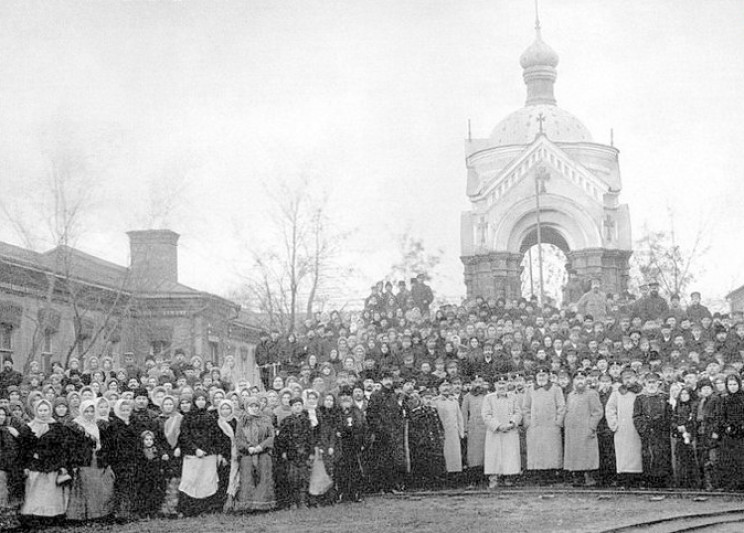 До Великодня в "ЛНР": Скільки храмів в Л…