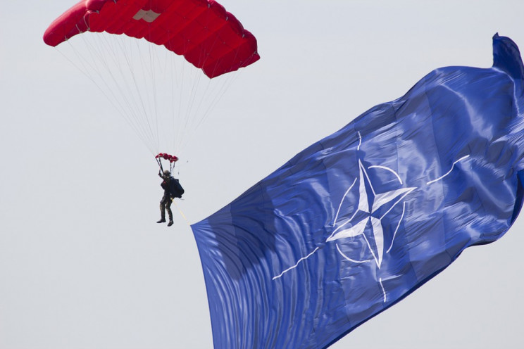 НАТО обговорить дорожню карту для Україн…