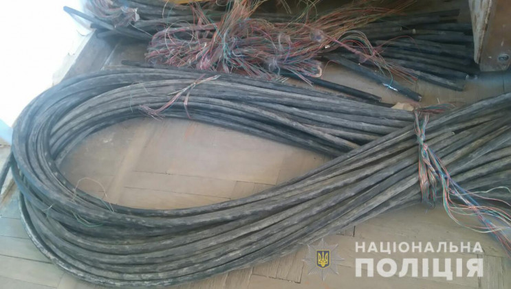 Серийных воров кабеля задержали в Кропив…
