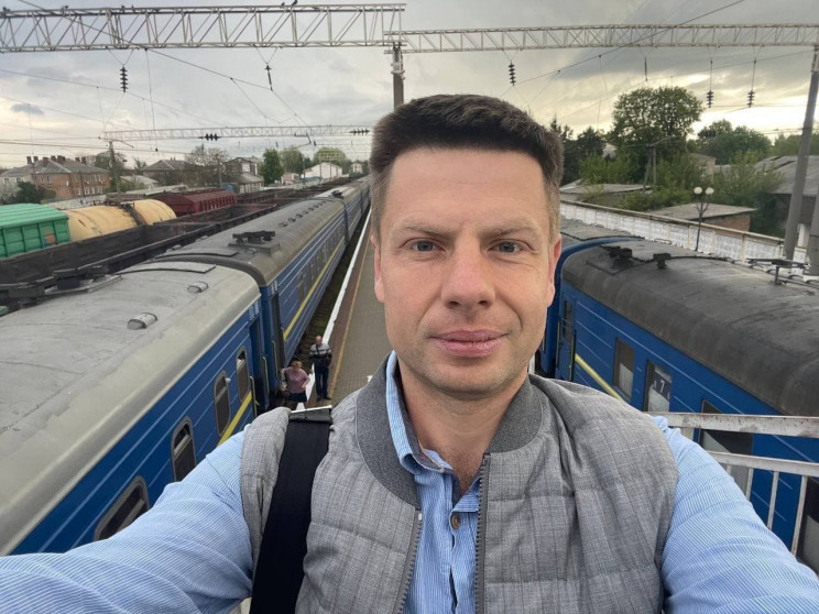 Нардепа Гончаренко ограбили в поезде: Он…