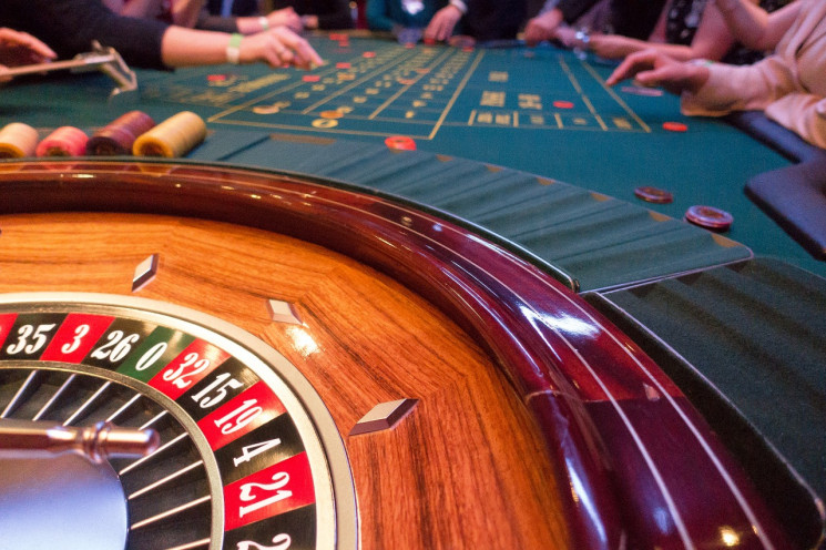 Казино открывают бонусы казино покер старс