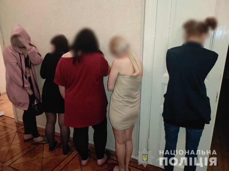 В центре Одессы полиция обнаружила публи…