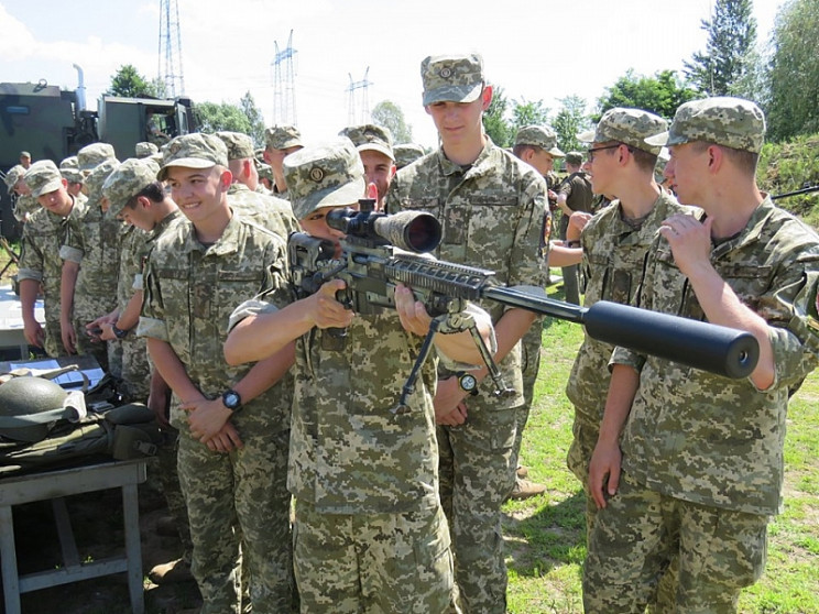 Ліцеїсти з Рівненщини пройшли вишкіл на…