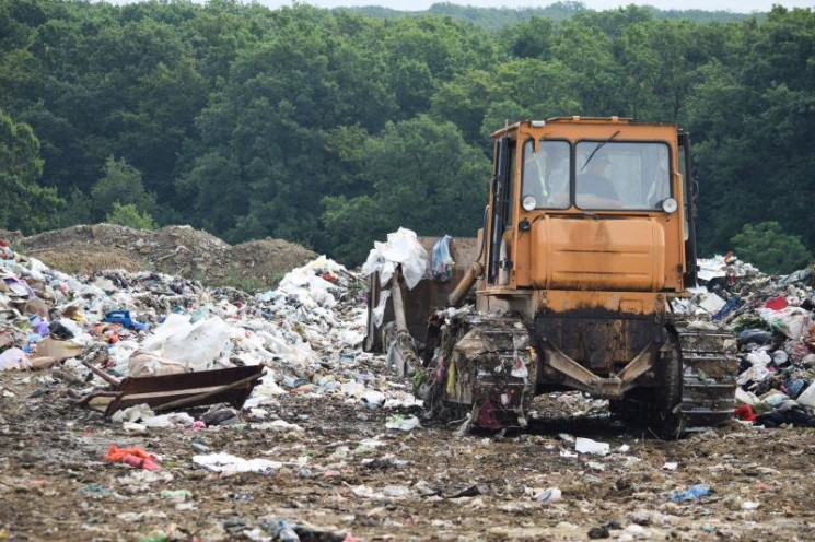 В Ужгороді - колапс із вивезенням сміття…