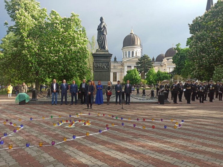 До дня пам'яті жертв геноциду кримськота…